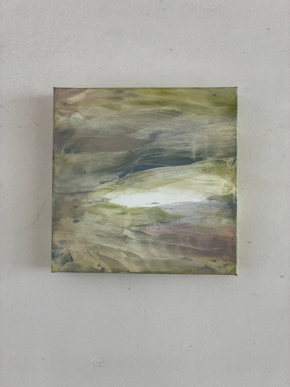 Obbligato (18 × 18 × 2 cm / 7 × 7 × 0.75 inches)