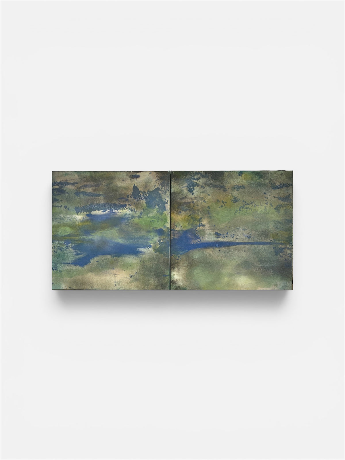 明け / Ake (2panels, each 18 × 18 × 2 cm / 7 × 7 × 0.75 inches)